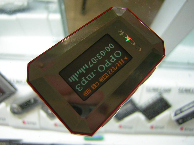OPPOX9��256MB��ͼƬ���� ��8�� -ZOL�йش����ߵ�8��