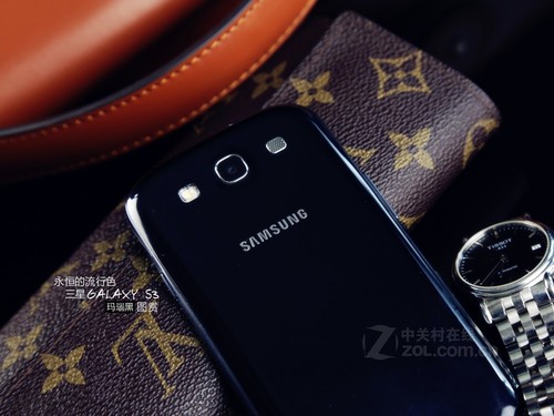 时尚好四核 三星GALAXY S3假期热卖中
