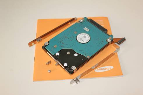 　轻松体验爽快操作笔记本换装三星840SSD教程 