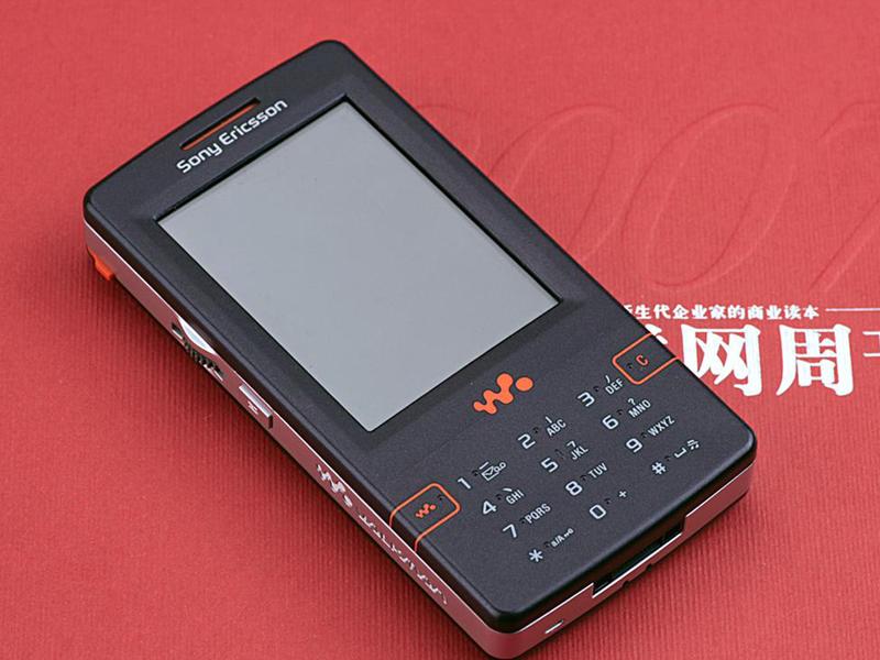 ���ᰮ���ţ�Sony Ericsson��W958cͼƬ���� ��61�� -ZOL�йش����ߵ�61��