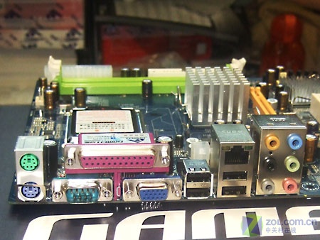 ���ˣ�Gamen��GMI945GC-77E2P-MGNͼƬ���� ��8�� -ZOL�йش����ߵ�8��