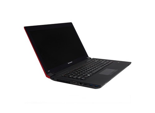 娱乐商务全能行四核双显联想M495售3699元