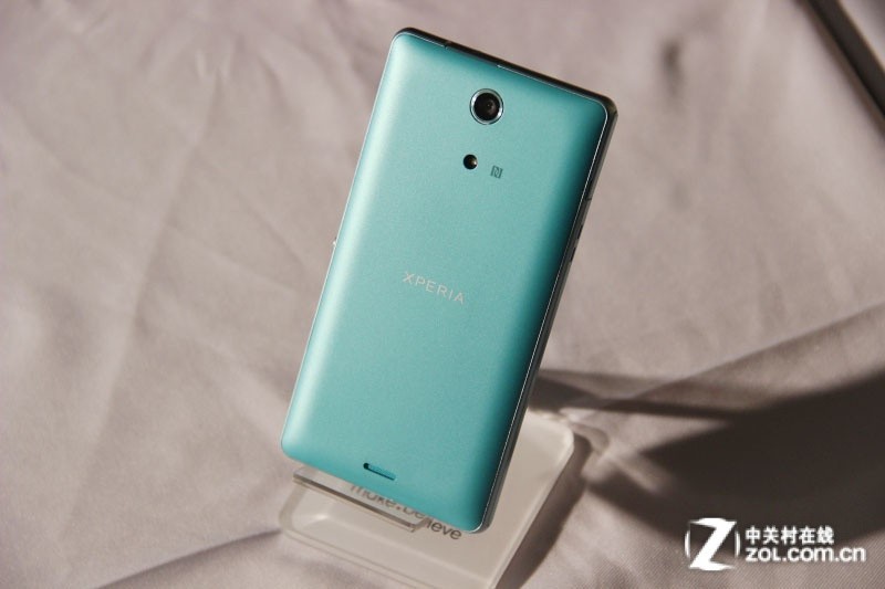 高清图】能够水下拍照 索尼Xperia ZR M36h亮