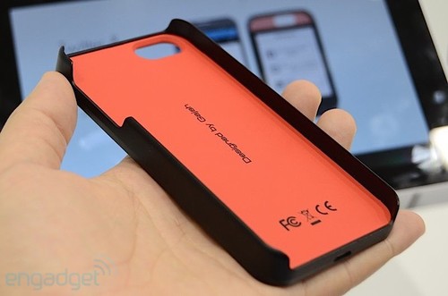 Eink外面壳 让Note2/iPhone5壹秒钟变副屏