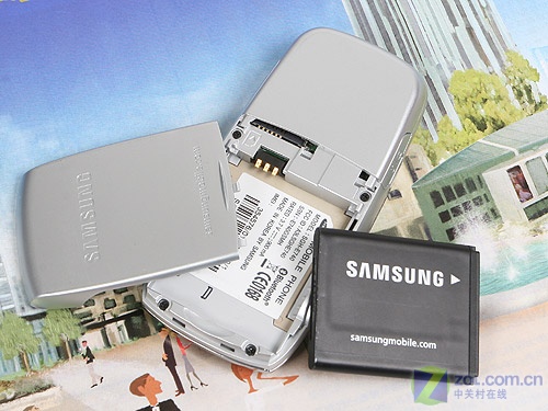 ���ǣ�Samsung��SGH-E768ͼƬ���� ��30�� -ZOL�йش����ߵ�30��