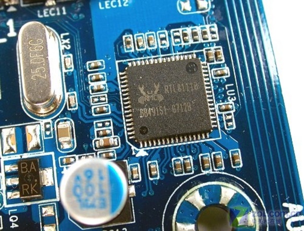 ˫PCI-E X16��˫�� ���ι�̬X38ʵ����ͼƬ����,ͼ8-ZOL�йش����ߵ�8��