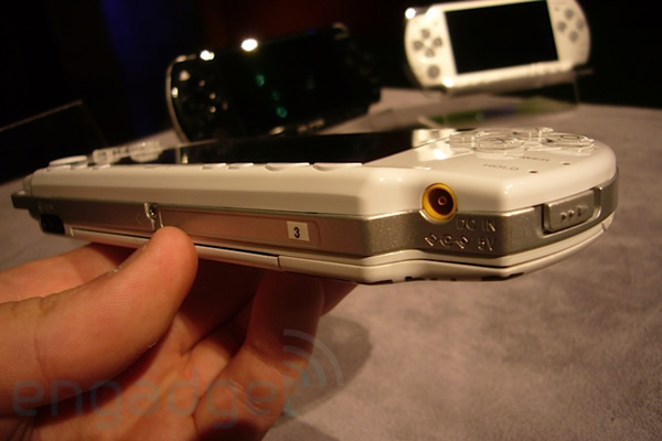 PSP Slim֧����Ƶ��� ����¿�ͼ��ͼƬ����,ͼ16-ZOL�йش����ߵ�16��