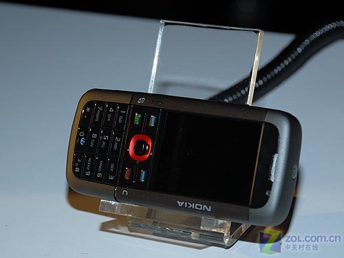ŵ���ǣ�NOKIA��5700XM��ɫ ��1��