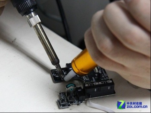 教你解决鼠标经常双击现象两种方法 大图左侧有白边 