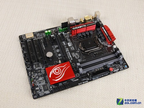 主流红黑配色:技嘉G1.Sniper Z97曝光