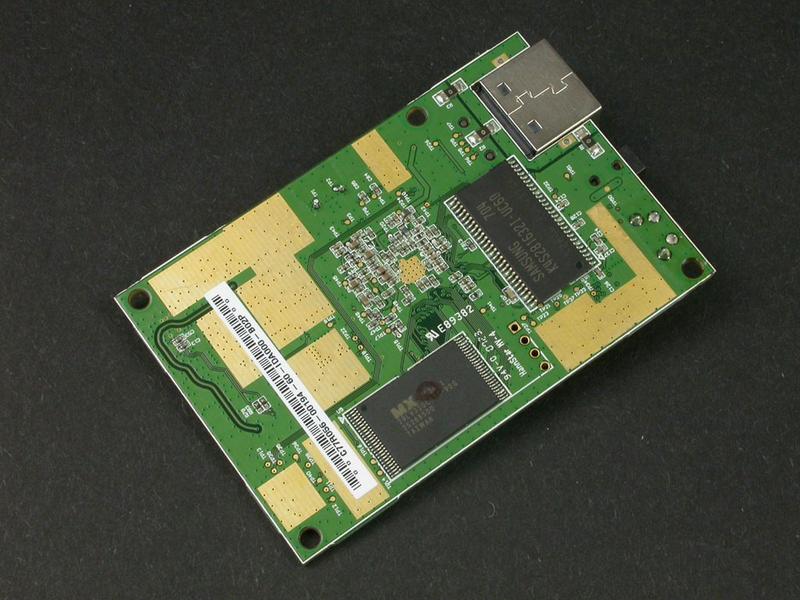 ��˶��ASUS��WL-330gE�ڲ����� ��1��