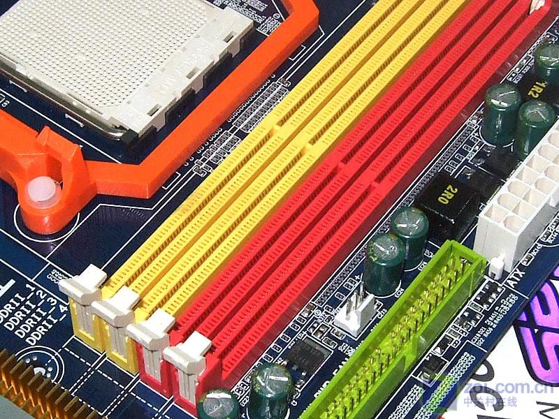 ���Σ�GIGABYTE��GA-M57SLI-S4ͼƬ���� ��5�� -ZOL�йش����ߵ�5��