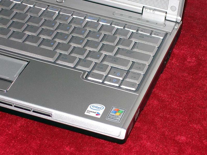 ������DELL��XPS M1210��Q511226��ͼƬ���� ��20�� -ZOL�йش����ߵ�20��