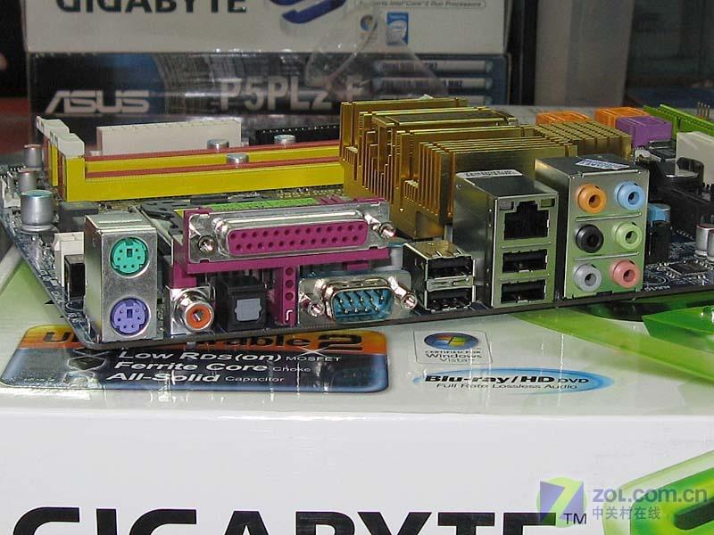 ���Σ�GIGABYTE��GA-P35-DS3ͼƬ���� ��3�� -ZOL�йش����ߵ�3��