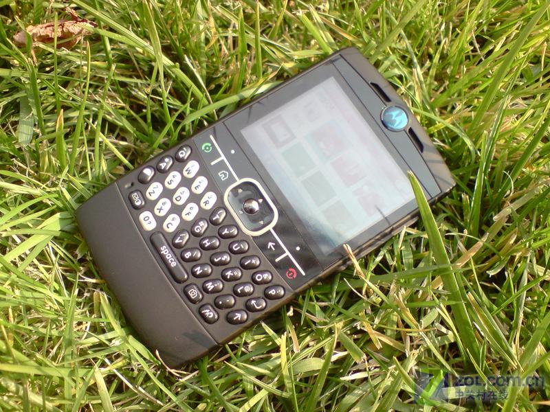500��ʩ�͵�AF iPhone����LG KU990����ͼƬ����,ͼ72-ZOL�йش����ߵ�72��