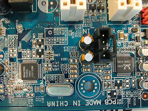 ���Σ�GIGABYTE��GA-M61SME-S2ͼƬ���� ��3�� -ZOL�йش����ߵ�3��