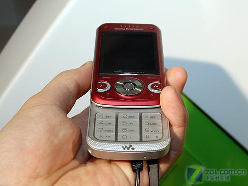 �����ƶ����ᰮ����W760c�������ͼ ��1��