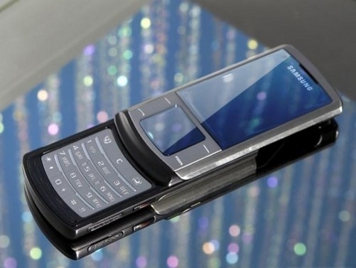 三星w799最早多少钱_三星最早手机_三星最早的手机