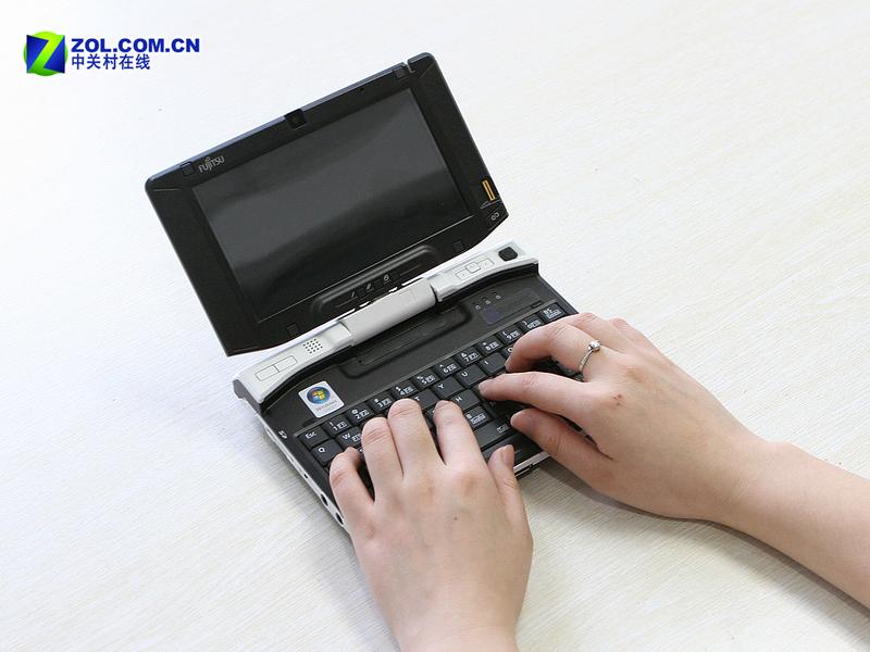 ��ʼ���ǱʼǱ� 4������UMPC��������ͼƬ����,ͼ3-ZOL�йش����ߵ�3��