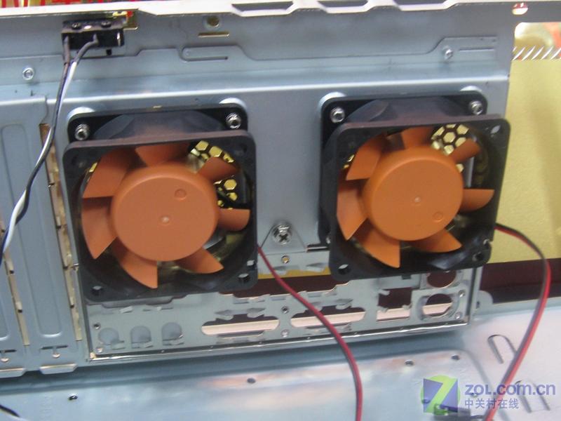 TtBach�ͺ�VB8000BNS(��MediaLAB)�ڲ�ϸ�� ��1��