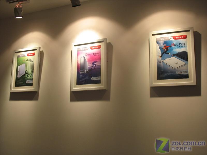 �ѽܿƼ�ǣ�� BUFFALO��פAPPLE�����ͼƬ����,ͼ3-ZOL�йش����ߵ�3��