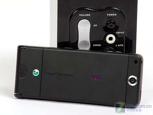 ���ᰮ���ţ�Sony Ericsson��W350cͼƬ���� ��17�� -ZOL�йش����ߵ�17��