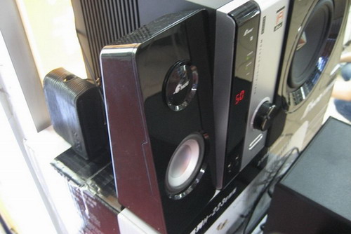 ����������ʦ�ٳ���������ŵiFi-331��ذ�����ͼƬ����,ͼ5-ZOL�йش����ߵ�5��