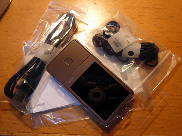 E100���ɿ����İ�������ֻ����37��2ͼƬ����,ͼ4-ZOL�йش����ߵ�4��