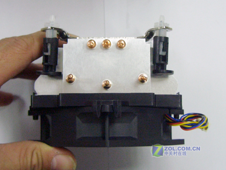 ���˦�� AVC��������ɢ��������95ԪͼƬ����,ͼ4-ZOL�йش����ߵ�4��