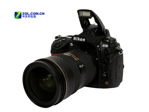 配24-70mm镜头 尼康D700套机售26680元