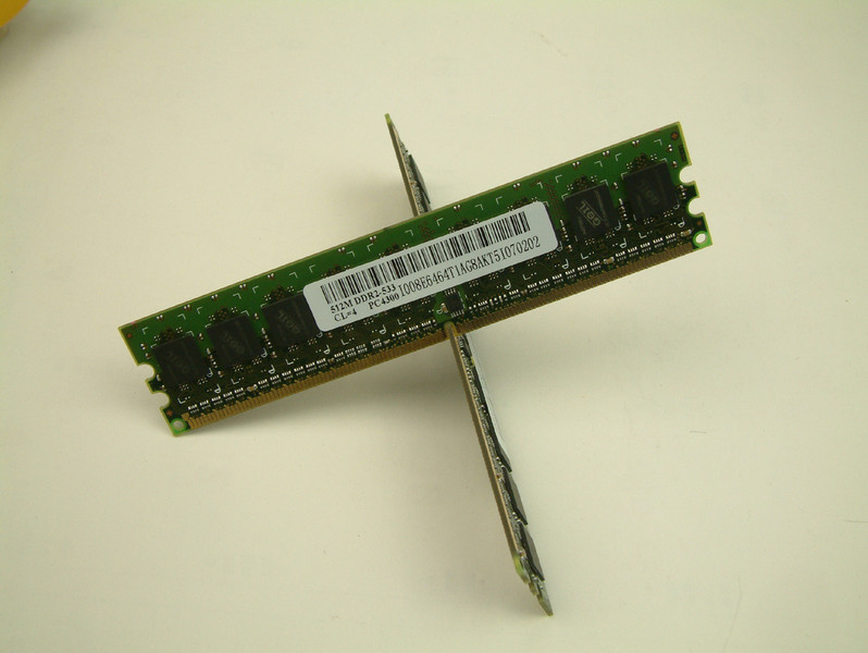 ���Ƽ���GEIL�����512MB DDR2 533(ǧ����)ͼƬ���� ��6�� -ZOL�йش����ߵ�6��