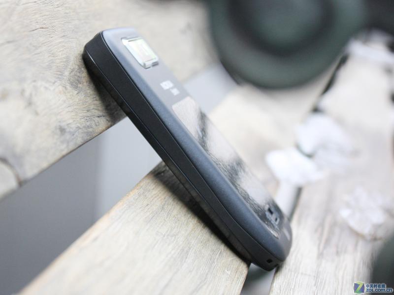 ŵ���ǣ�NOKIA��E63ͼƬ���� ��96�� -ZOL�йش����ߵ�96��