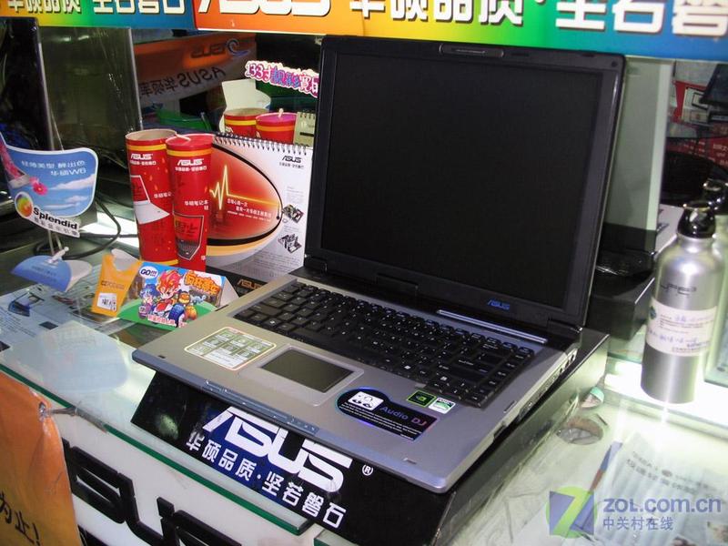 ��7300�Կ� ��˶1.8G�ʼǱ�7999ԪͼƬ����,ͼ2-ZOL�йش����ߵ�2��