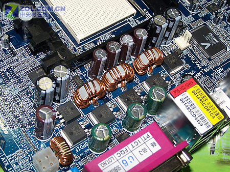 ������939�۸�ս 1394����NF4��699ԪͼƬ����,ͼ3-ZOL�йش����ߵ�3��