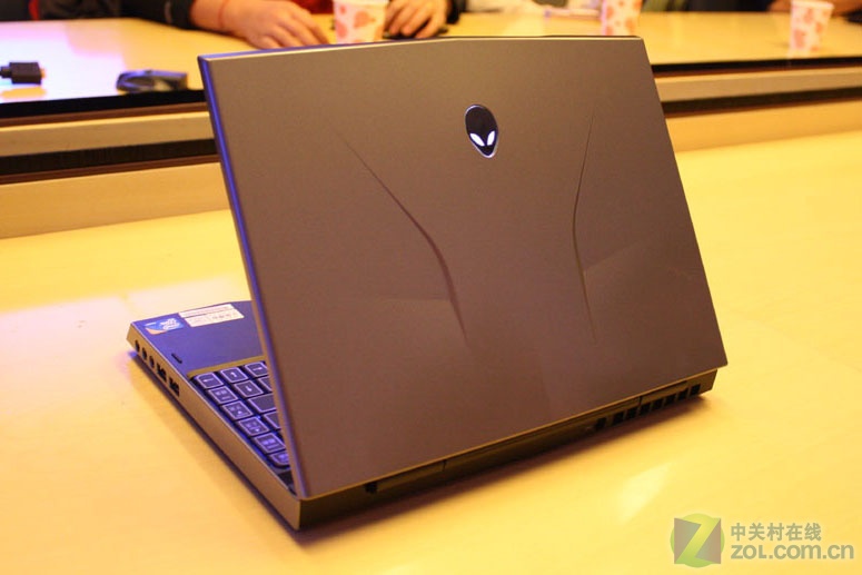 С�ͺ�ը�� Alienware M11x�׷�ͼ��ͼƬ����,ͼ31-ZOL�йش����ߵ�31��