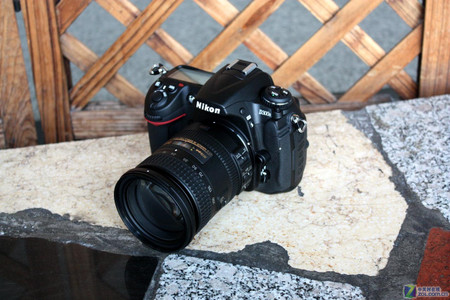 APS-C����ж˵��� �῵D300S��������