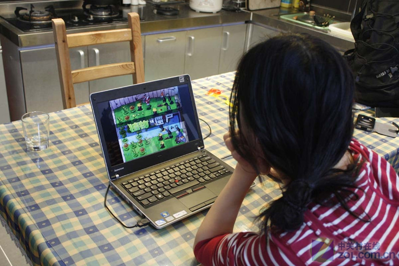 ���������� Ů������ThinkPad��С�챾��ͼƬ����,ͼ22-ZOL�йش����ߵ�22��