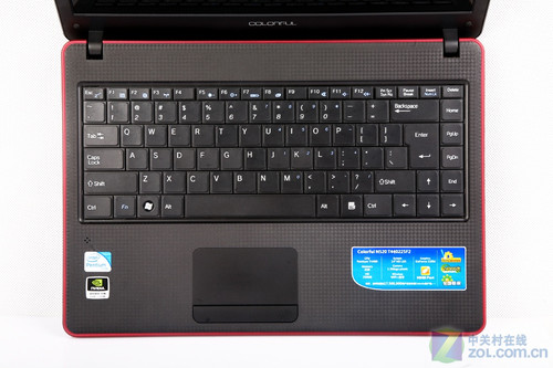 红黑搭配尽显时尚 七彩虹N520本上市 