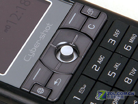���ᰮ���ţ�Sony Ericsson��K790cͼƬ���� ��49�� -ZOL�йش����ߵ�49��