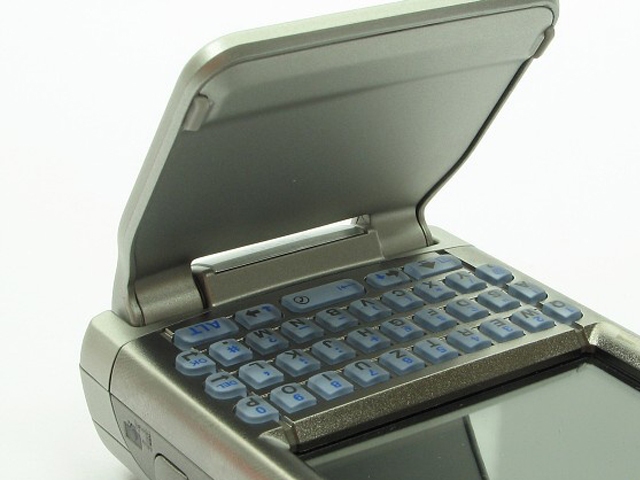 ���ᰮ���ţ�Sony Ericsson��P990iͼƬ���� ��62�� -ZOL�йش����ߵ�62��