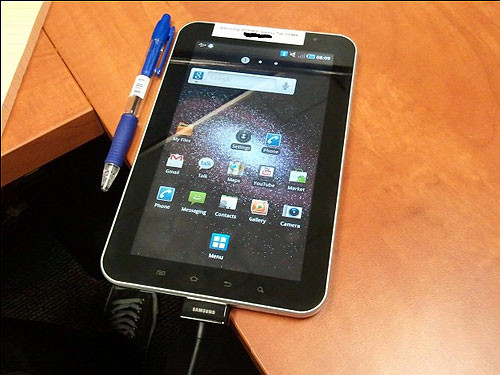 冷对iPad CDMA版三星Galaxy Tab真机惊现