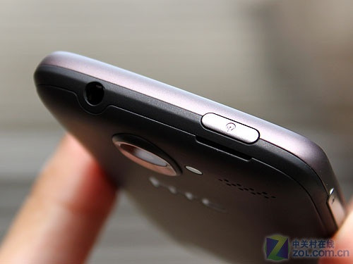 Android2.2行货Desire HTC渴望A8180评测