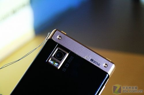 Android2.2助推 臻尊三星W899盛大发布 