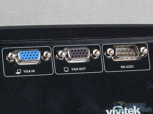 三星显示器vga接口检测_dvi接口vga接口_显示器有vga和dvi接口