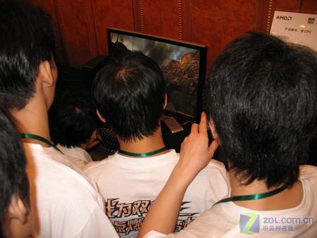 ������˫ NVIDIA�����λ�PC��������ͼƬ����,ͼ5-ZOL�йش����ߵ�5��
