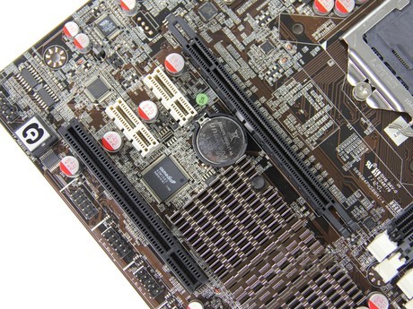 【SY-A7M3+ 节能版和MIH67M-HU3-LF哪个好