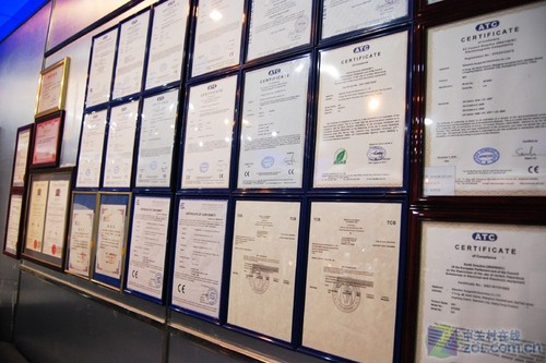 ����ƽ������������� ���׹������ع� 