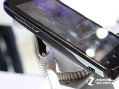 双核1.2GHz支持LTE 中兴Arthur亮相通讯展 