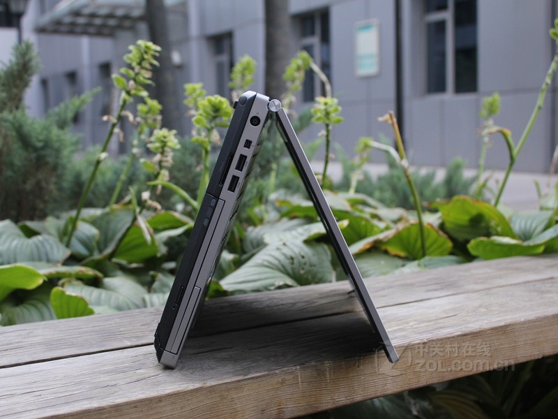 【室外自由图】惠普8460p银色外观图片 图5-Z