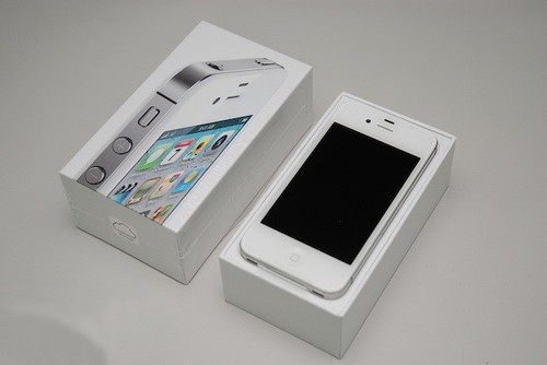 人气依旧不减 苹果iPhone 4S行货特价